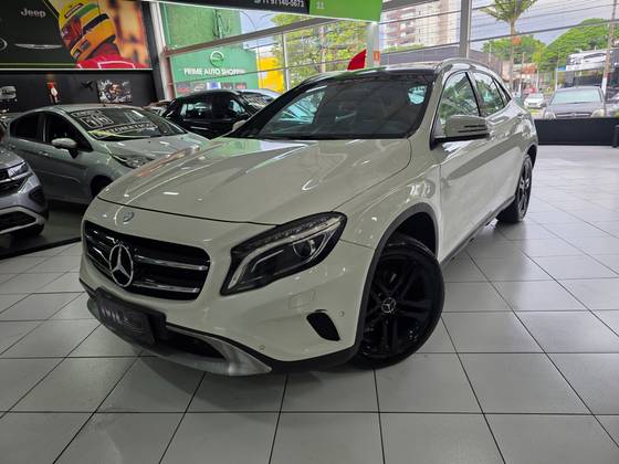 MERCEDES-BENZ GLA 200 1.6 CGI VISION 16V TURBO GASOLINA 4P AUTOMÁTICO